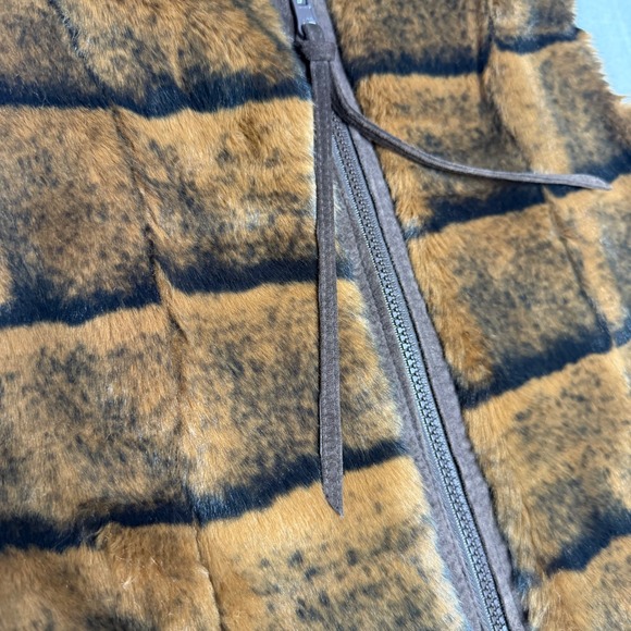 Womens Suede Faux Fur Reversible Vest Brown Black Boho Western Chic Size M - Picture 3 of 8